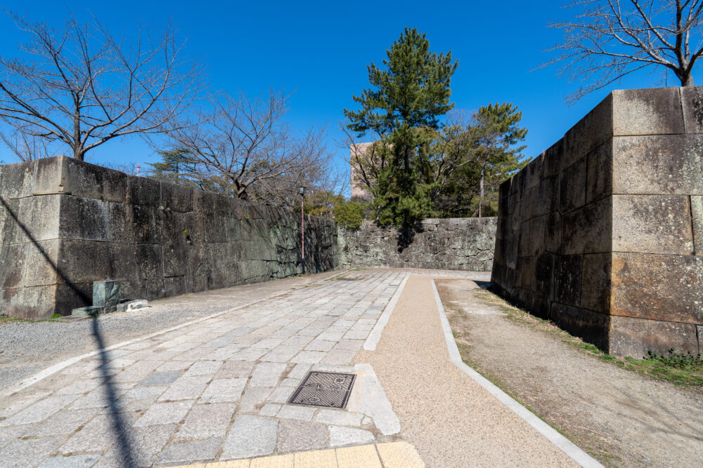 徳川時代の切込みハギ